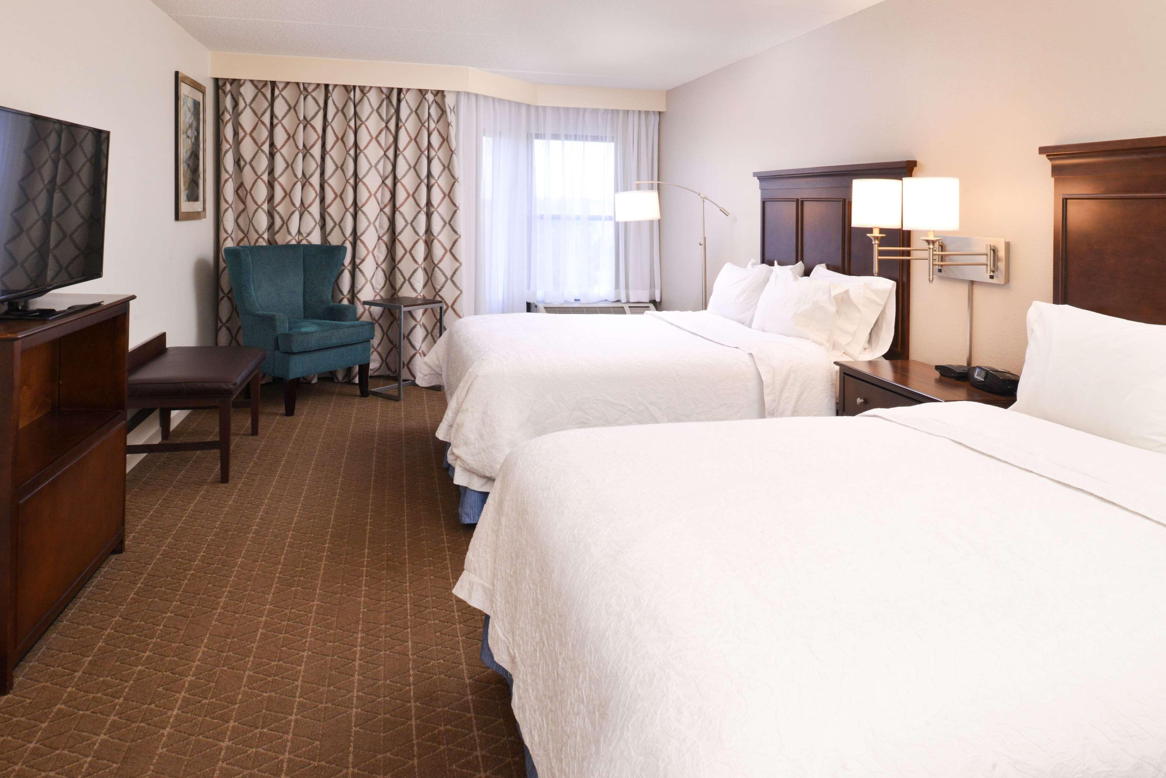 Hampton Inn & Suites Pueblo-Southgate Buitenkant foto