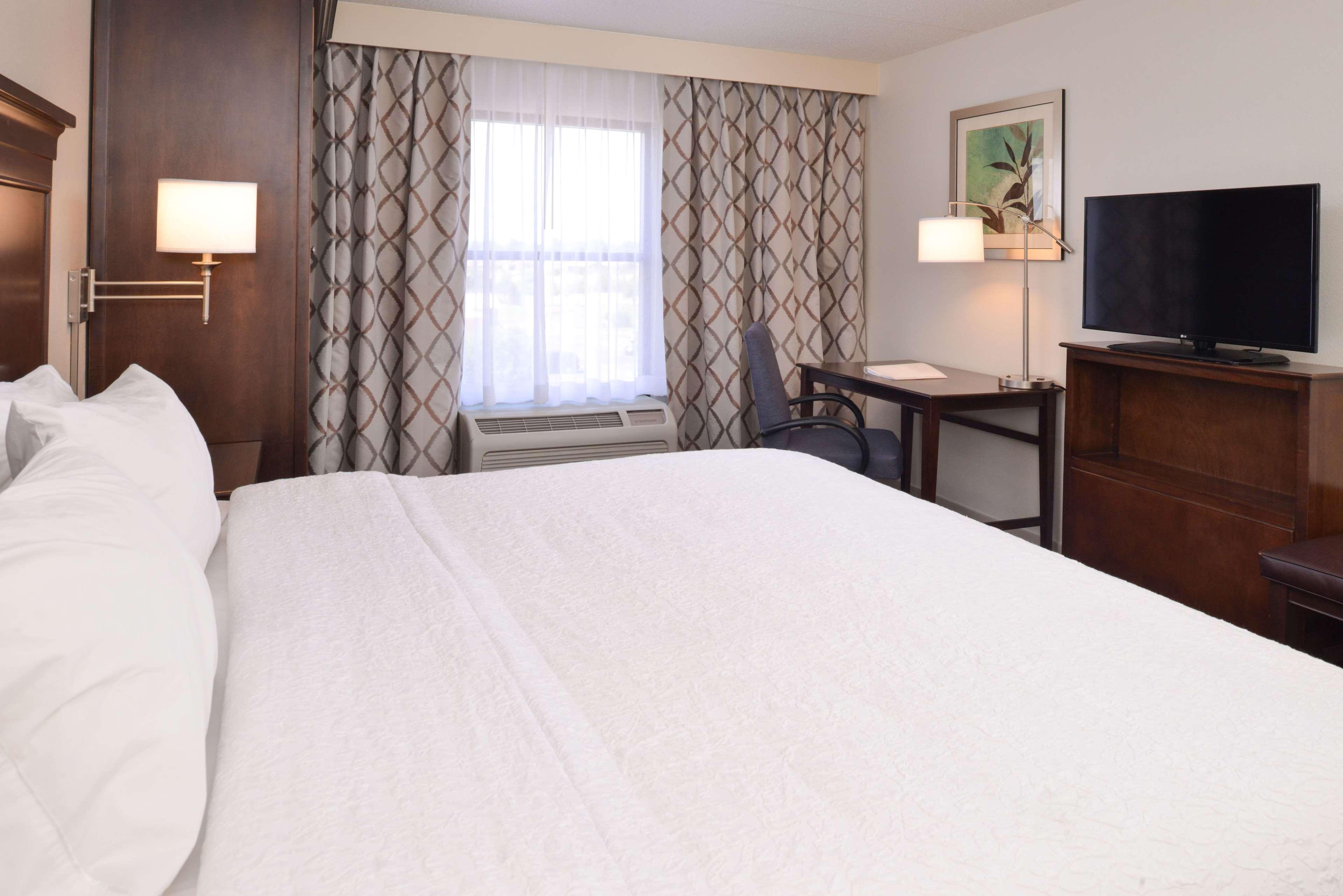 Hampton Inn & Suites Pueblo-Southgate Buitenkant foto