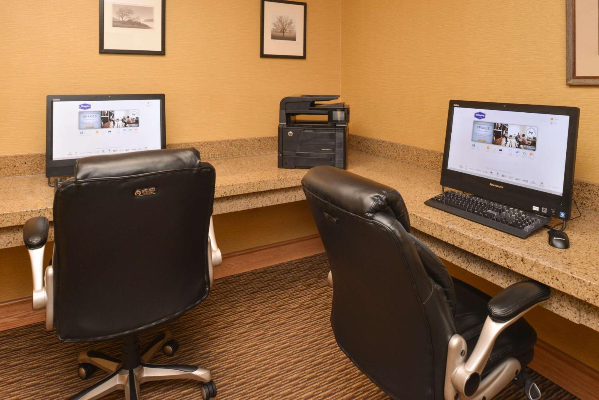 Hampton Inn & Suites Pueblo-Southgate Buitenkant foto