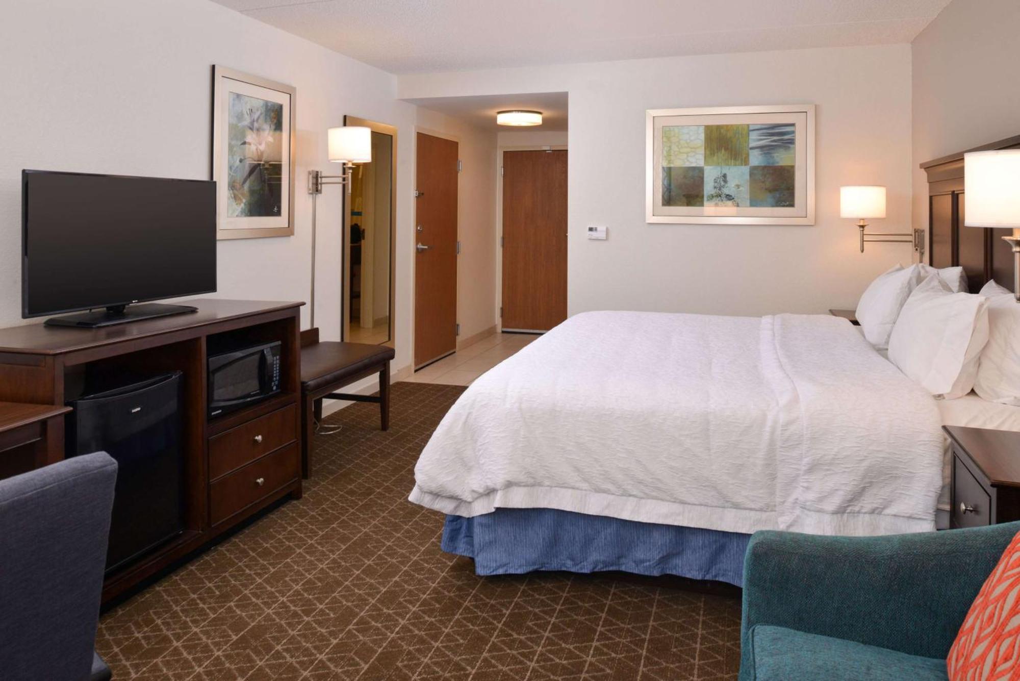 Hampton Inn & Suites Pueblo-Southgate Buitenkant foto