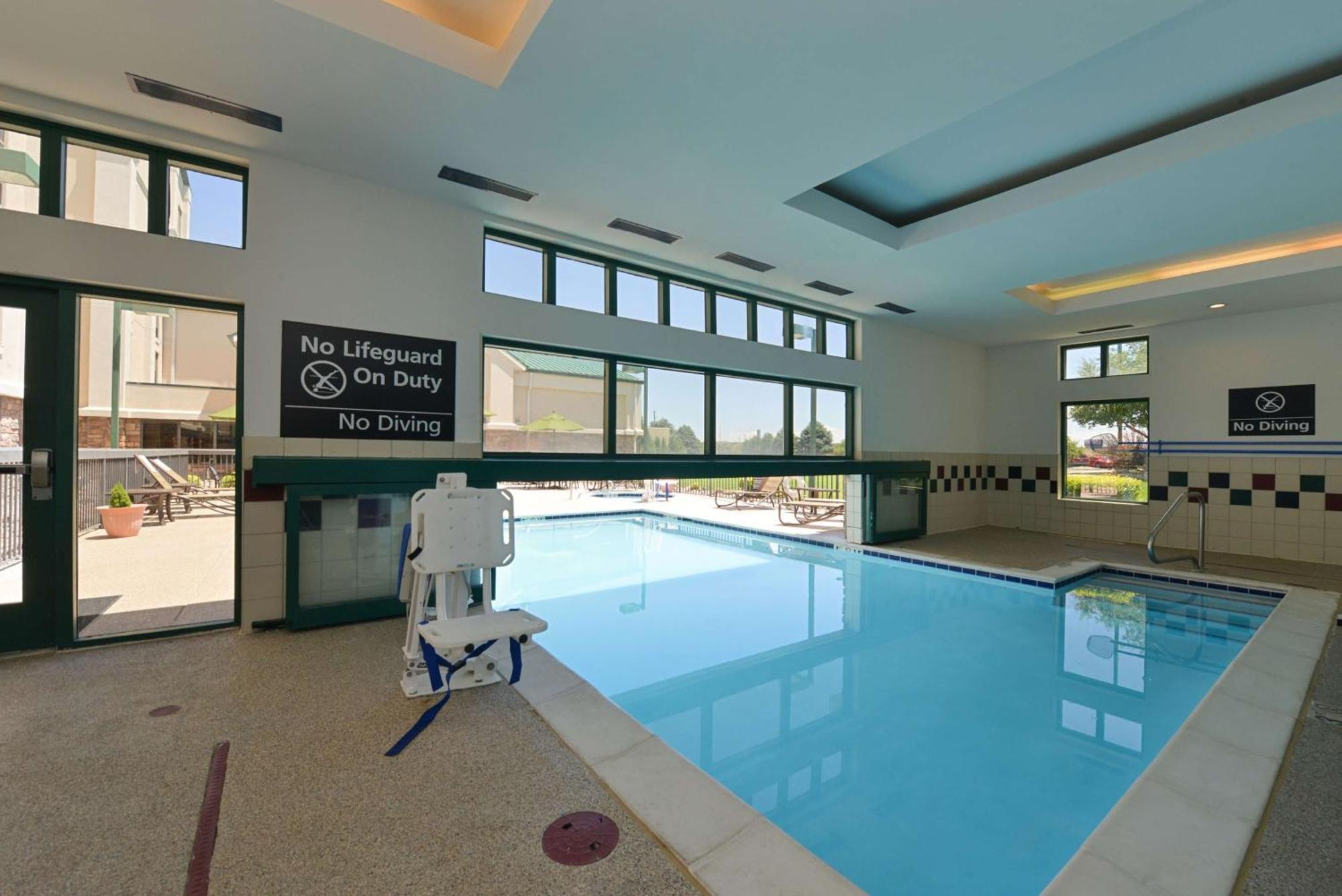 Hampton Inn & Suites Pueblo-Southgate Buitenkant foto
